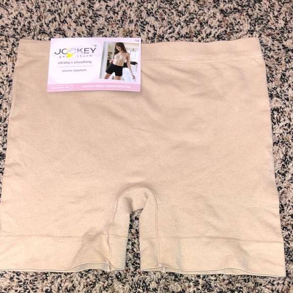 Jockey Shortie Slipshort Ultra Smoothing Shapewear Shorts Size Small | NWT - Picture 1 of 3